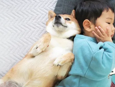 ペットと子どもの成長：愛情と学びをもたらす特別な関係とは？子どもとペットの関係：成長を育む温かい絆