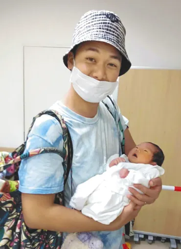 陣痛も出産も一人」「夫との対面は5日後」コロナ禍の妊娠出産の孤独 6割超の医療機関で出産立ち会いや面会中止