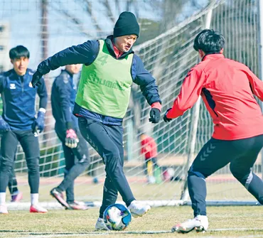 カズ精力的、全メニュー消化 福島ユナイテッド、千葉で2次キャンプ:福島スポーツ:福島民友新聞社