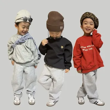 ルーズソックス？：人気の秘密と、おすすめルーズソックスの選び方とは？ユニクロから幼稚園まで：ルーズソックスの多様な活用術