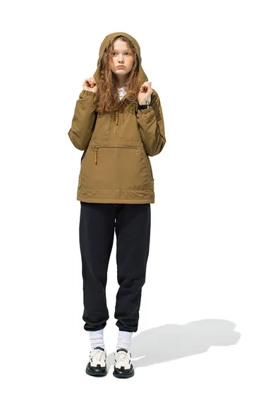 デザインと機能性がある定番アノラックのスタイル【本日のFUDGE GIRL